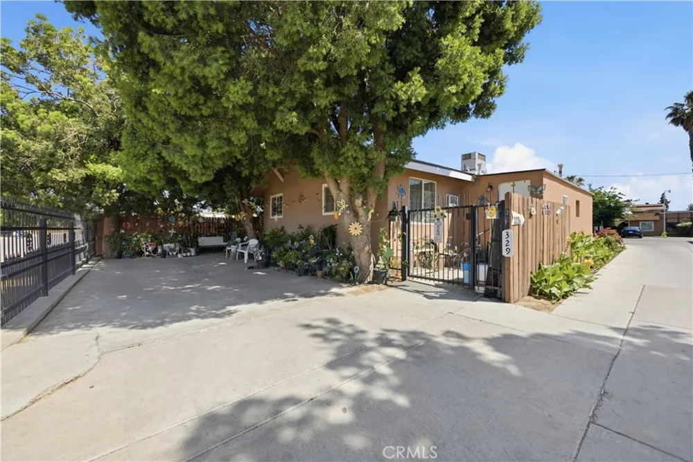 329 McCord Ave Bakersfield, CA 93308