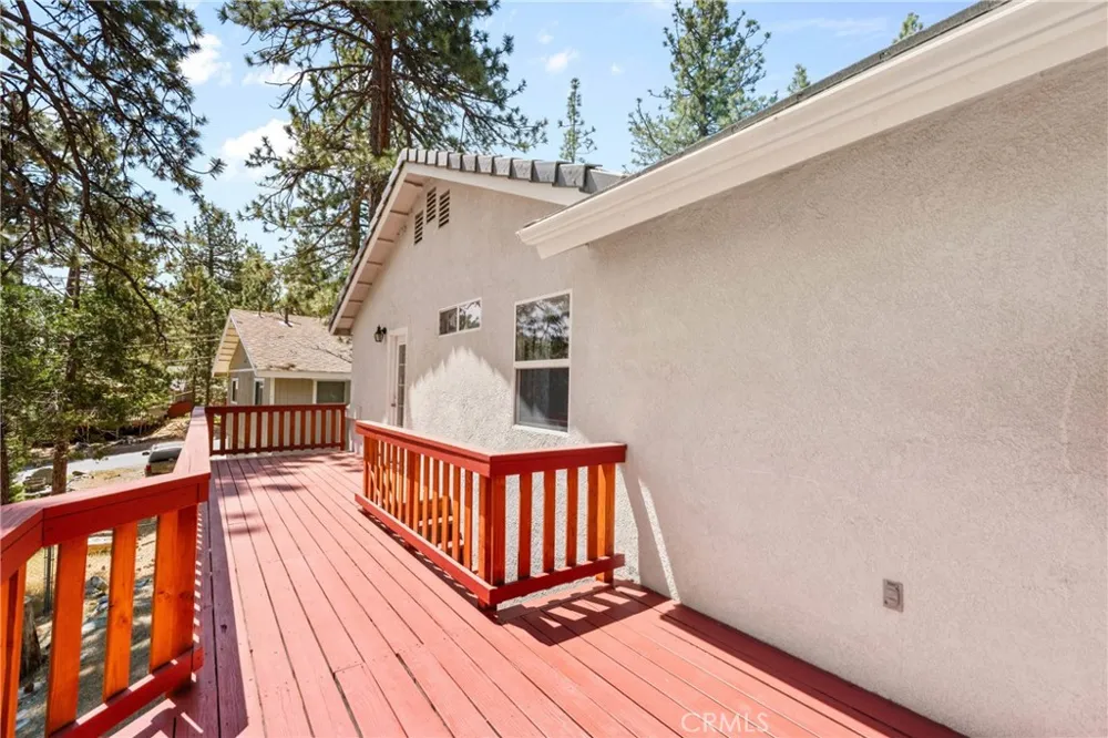 5399 Lone Pine Canyon Wrightwood, CA 92397