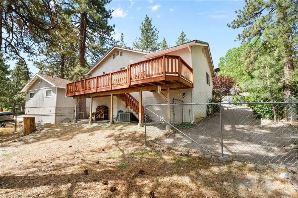 5399 Lone Pine Canyon Wrightwood, CA 92397