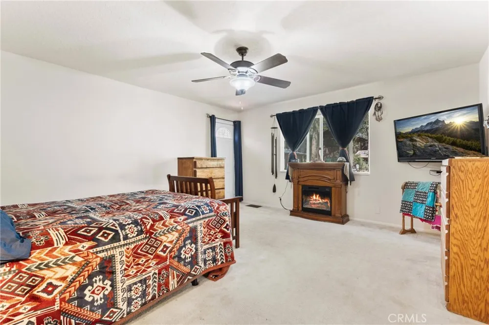 5399 Lone Pine Canyon Wrightwood, CA 92397