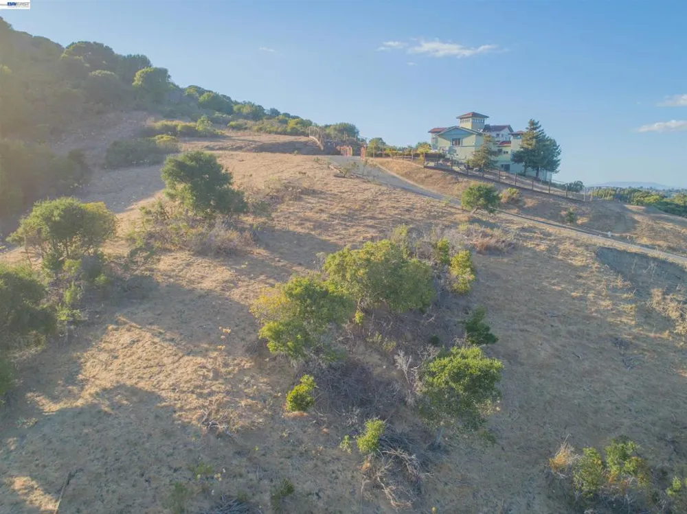 Knobcone Ct Richmond, CA 94803