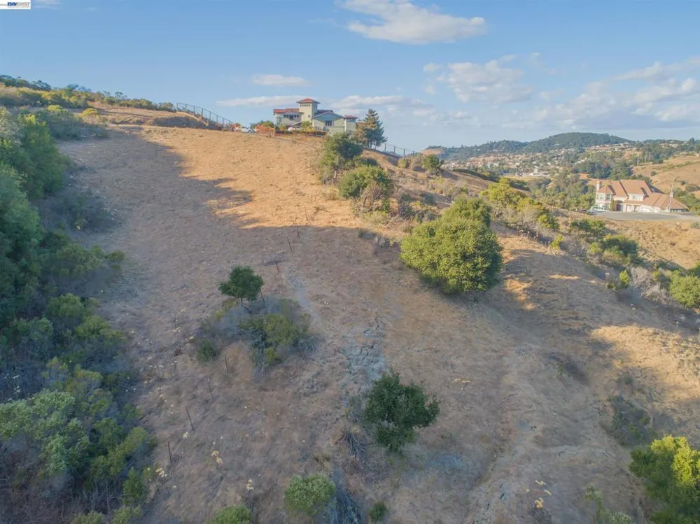 Knobcone Ct Richmond, CA 94803