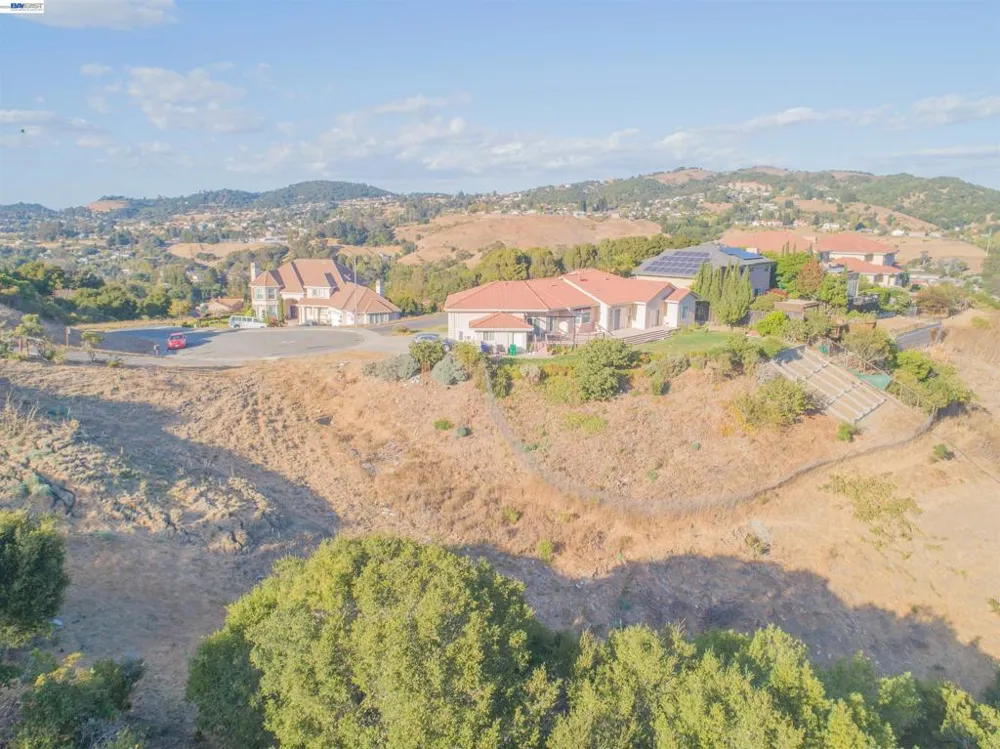Knobcone Ct Richmond, CA 94803