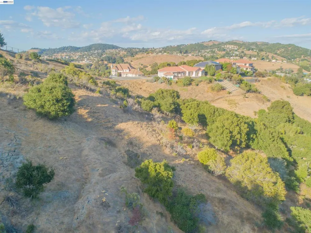 Knobcone Ct Richmond, CA 94803