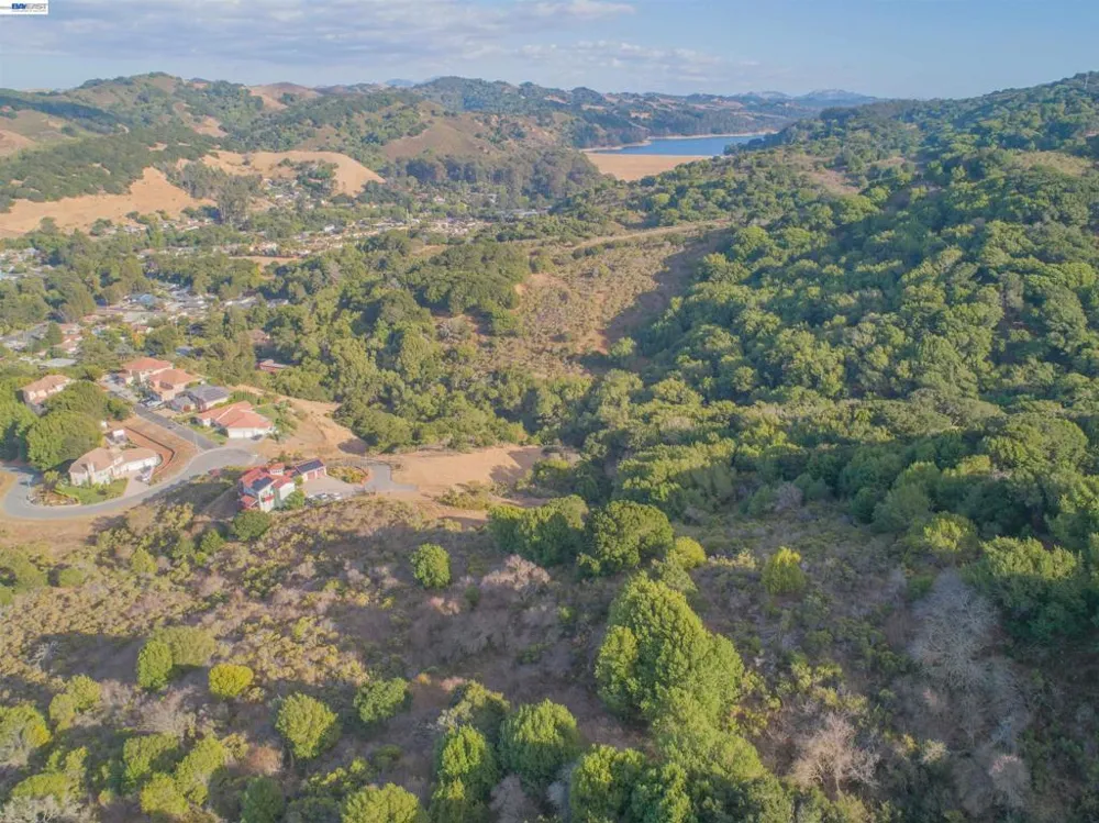 Knobcone Ct Richmond, CA 94803