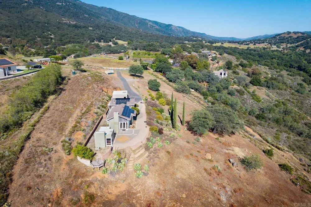31924 Calle El Potrero Pauma Valley, CA 92061