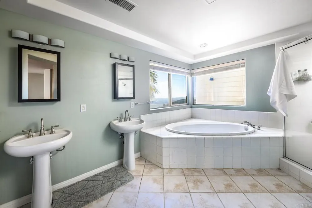 31924 Calle El Potrero Pauma Valley, CA 92061