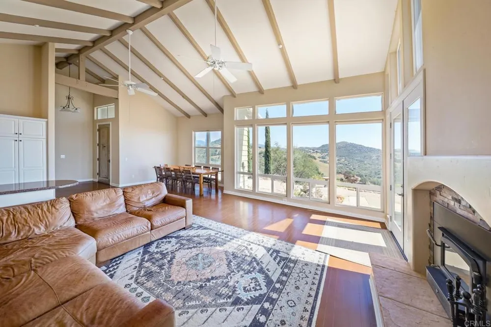31924 Calle El Potrero Pauma Valley, CA 92061