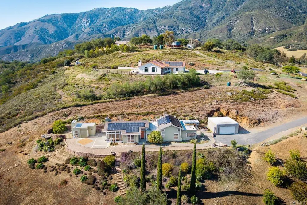 31924 Calle El Potrero Pauma Valley, CA 92061