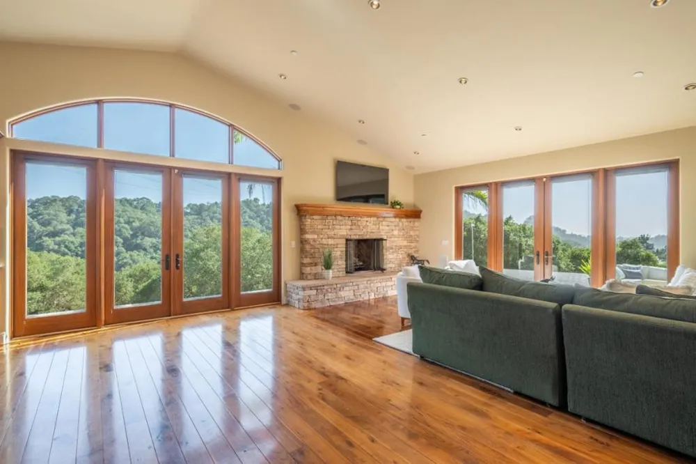 67 Tucker Road Royal Oaks, CA 95076
