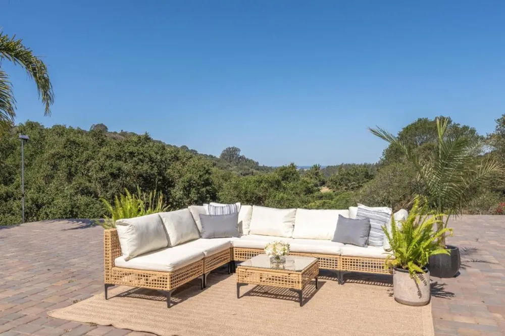 67 Tucker Road Royal Oaks, CA 95076
