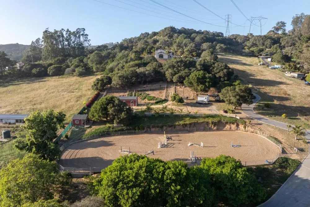67 Tucker Road Royal Oaks, CA 95076