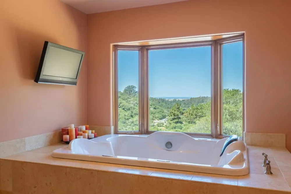 67 Tucker Road Royal Oaks, CA 95076