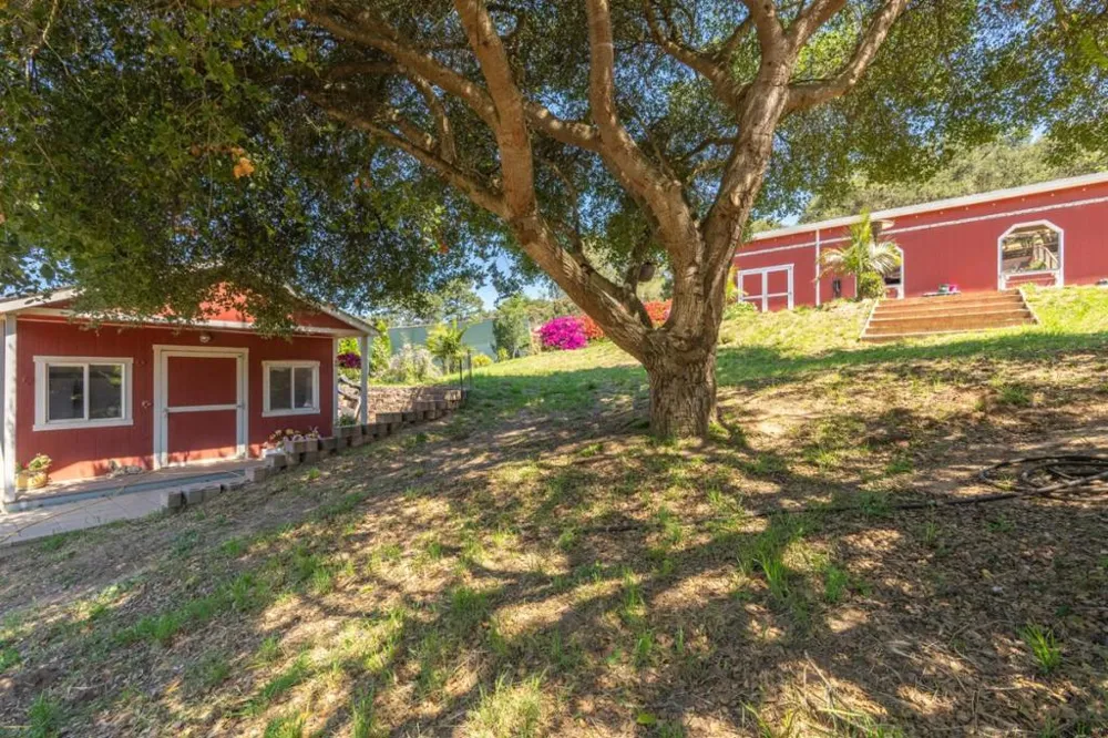 67 Tucker Road Royal Oaks, CA 95076