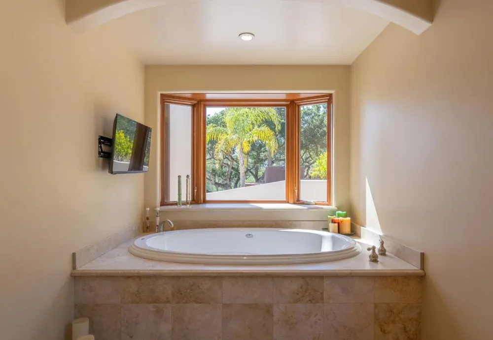 67 Tucker Road Royal Oaks, CA 95076