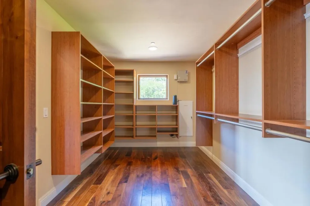67 Tucker Road Royal Oaks, CA 95076
