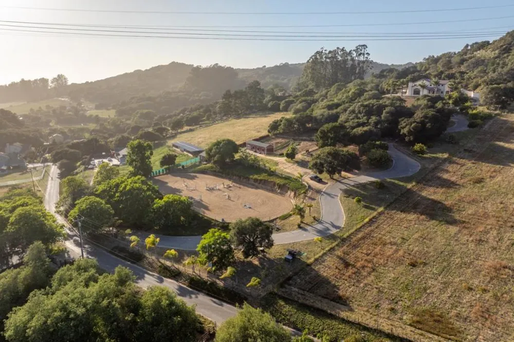 67 Tucker Road Royal Oaks, CA 95076