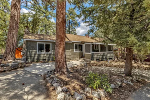 25325 Marion Ridge Drive