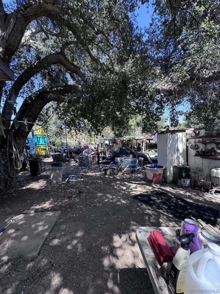 1311 Sunny Acres Alpine, CA 91901