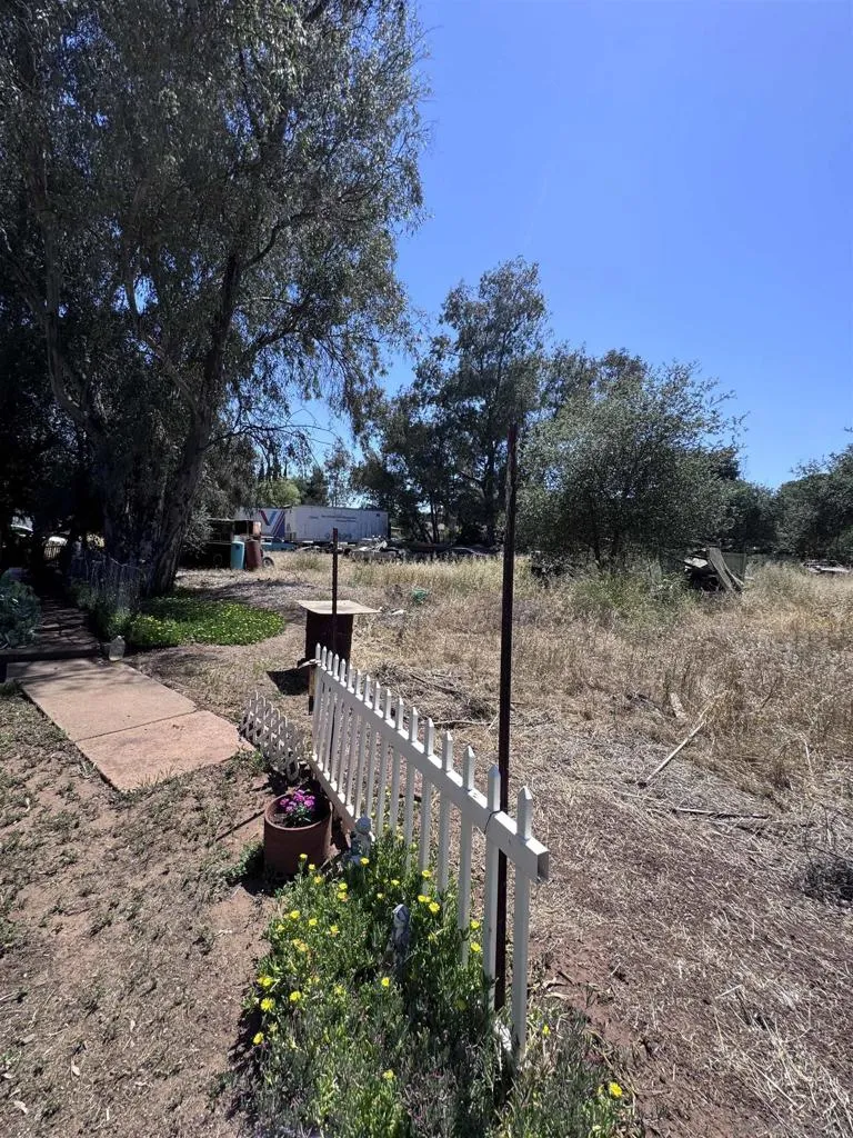 1311 Sunny Acres Alpine, CA 91901