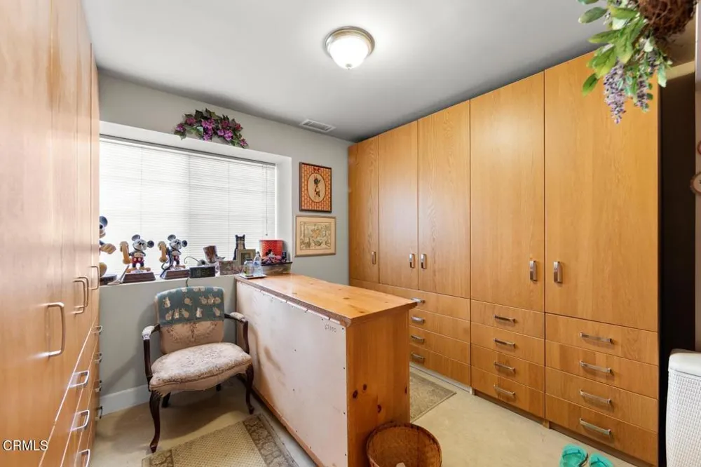 907 Mission Rock Road Santa Paula, CA 93060