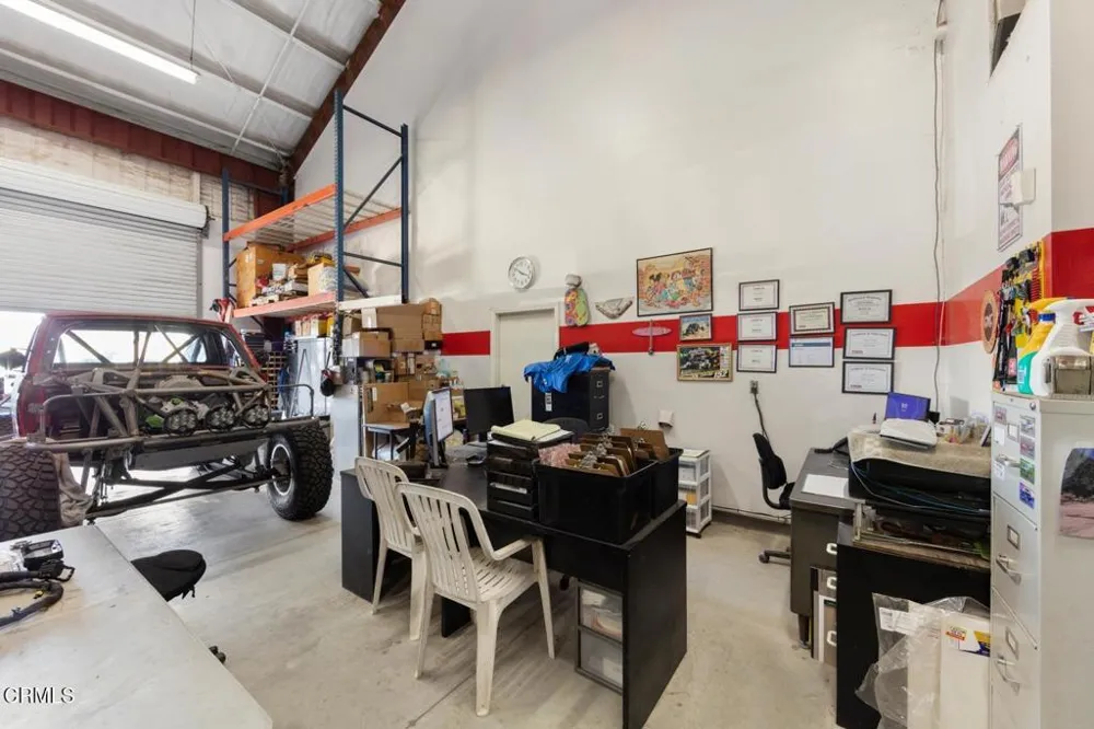 907 Mission Rock Road Santa Paula, CA 93060
