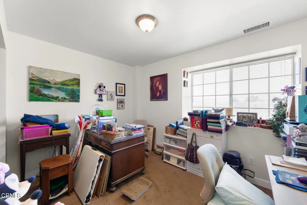 907 Mission Rock Road Santa Paula, CA 93060