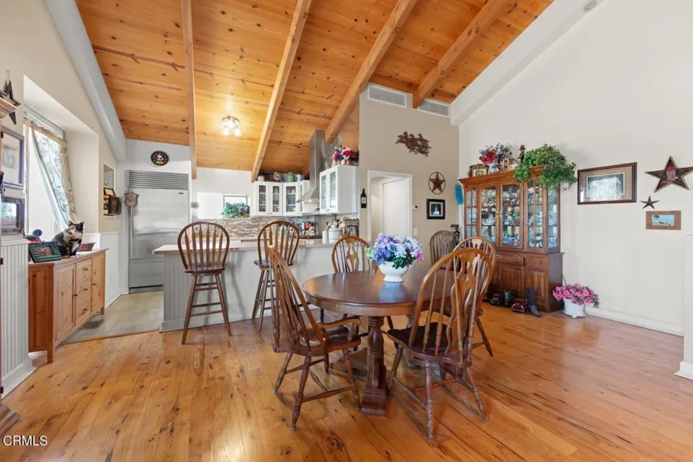907 Mission Rock Road Santa Paula, CA 93060