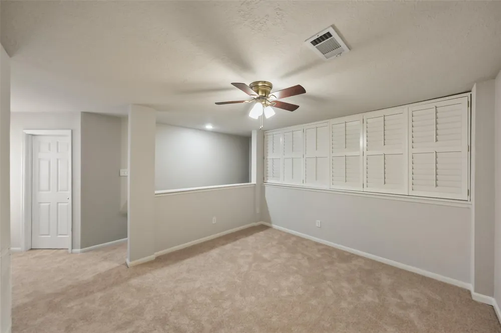 2351 Summit Way Court Kingwood, TX 77339
