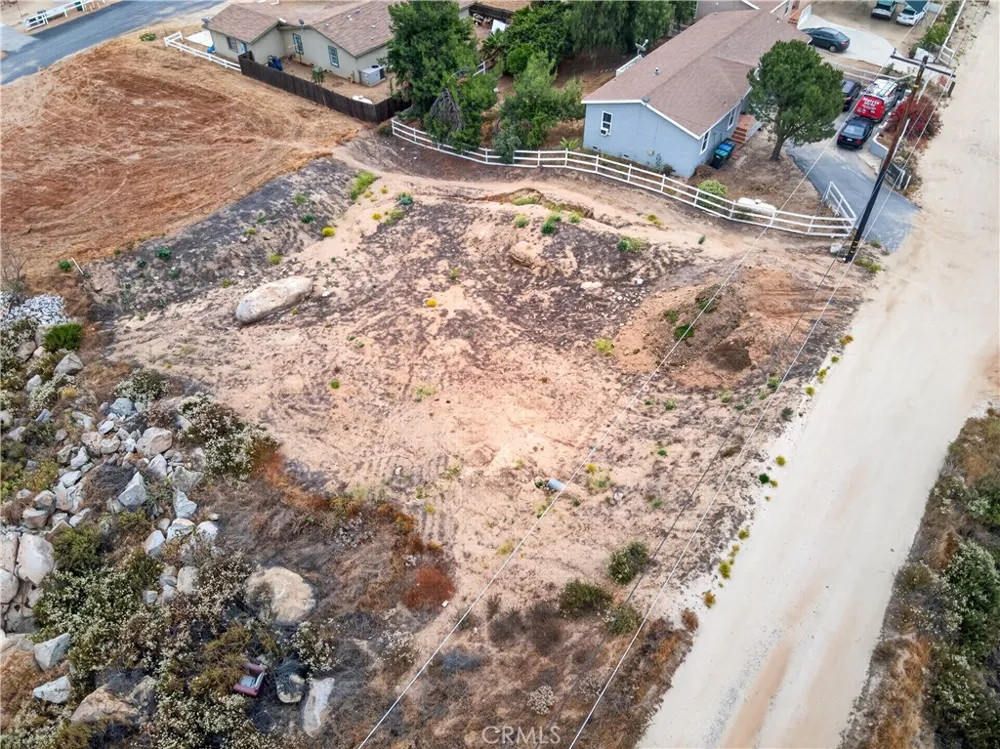 27560 Summit Menifee, CA 92585