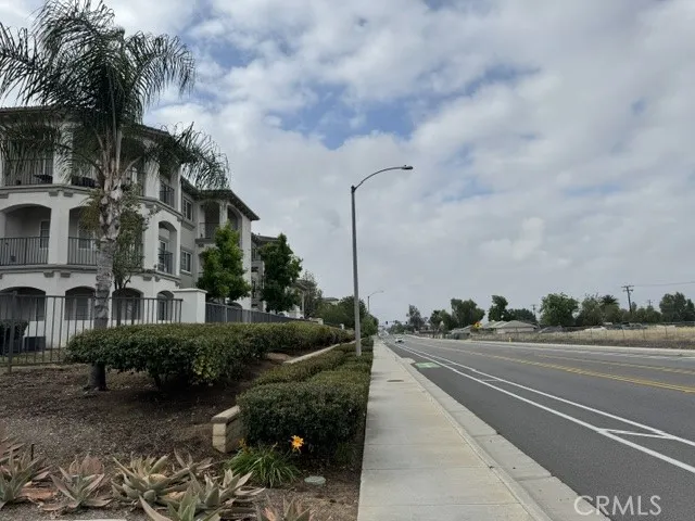 13277 Day Moreno Valley, CA 92553