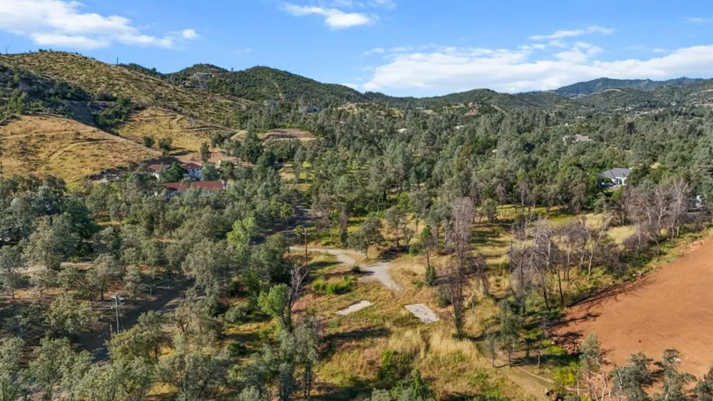 16416 Lower Springs Road Redding, CA 96001