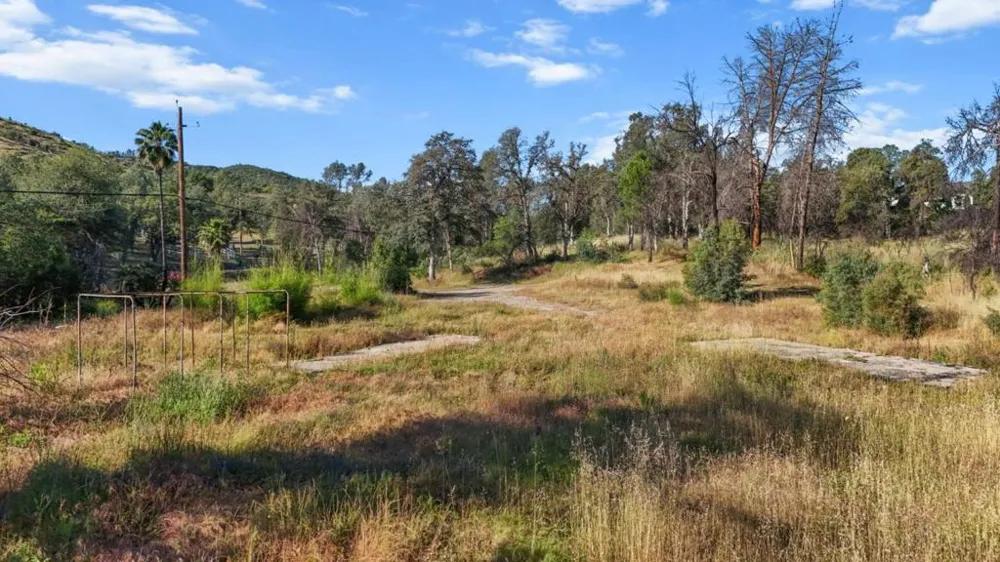 16416 Lower Springs Road Redding, CA 96001