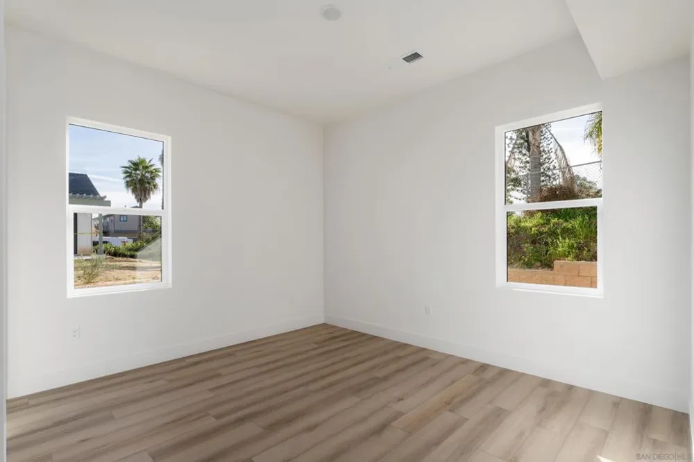 710 Passion Court Vista, CA 92083