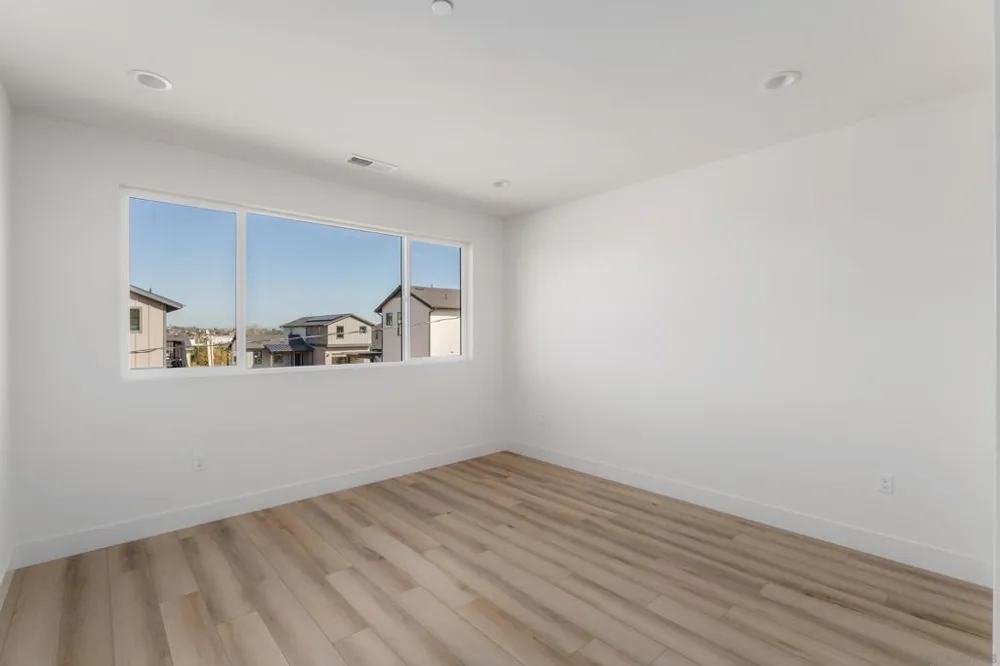 710 Passion Court Vista, CA 92083