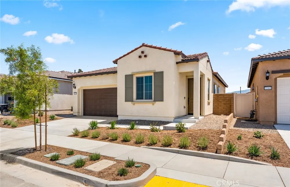 23676 Shoal Drive Corona, CA 92883