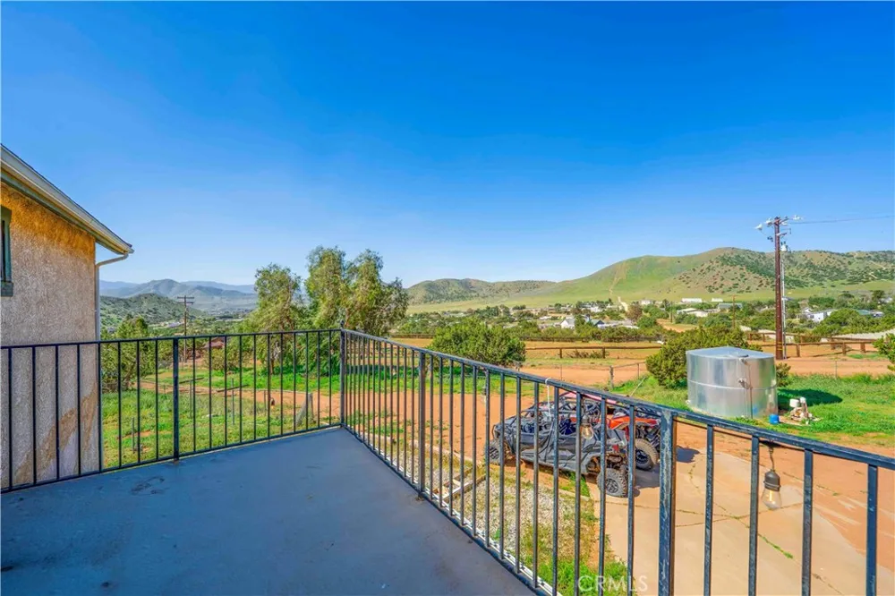 34754 Ellenan Acton, CA 93510