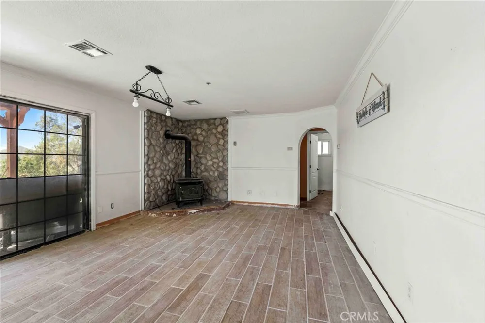 34754 Ellenan Acton, CA 93510
