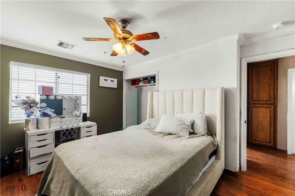 34754 Ellenan Acton, CA 93510