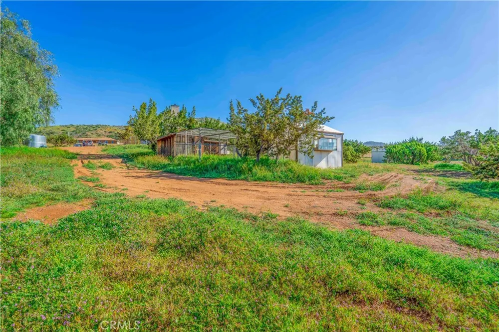 34754 Ellenan Acton, CA 93510