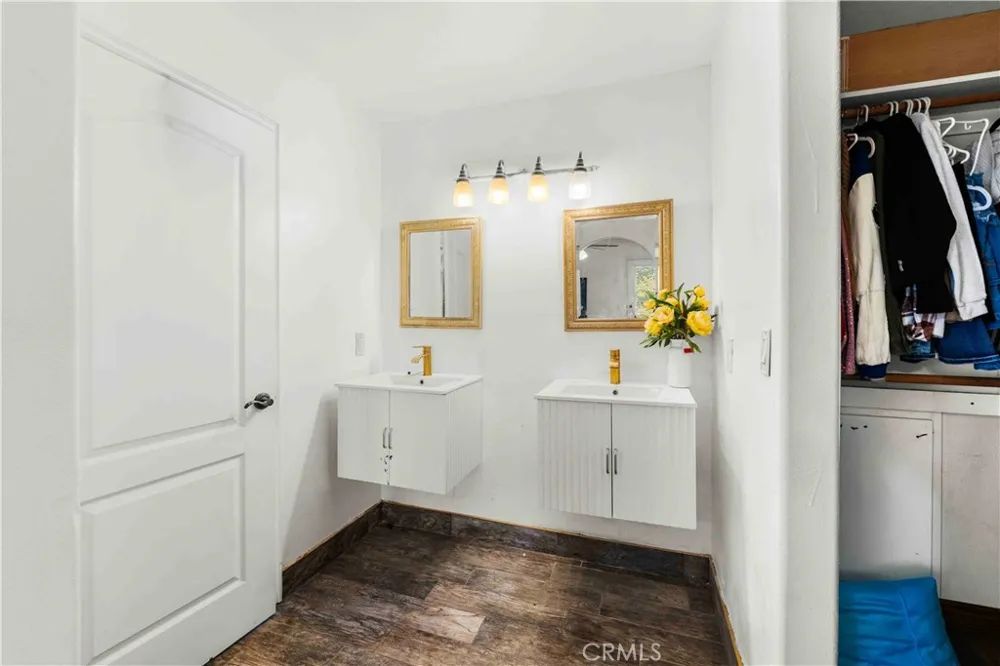 34754 Ellenan Acton, CA 93510