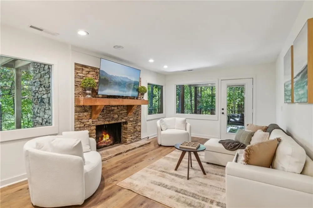 626 Petit ridge dr Big Canoe, GA 30143