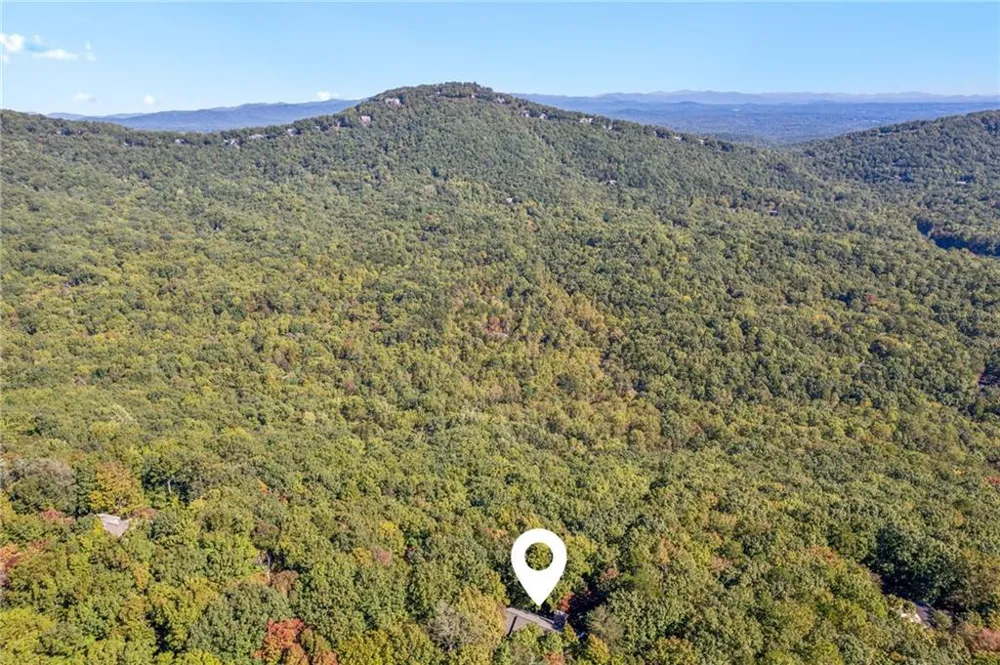 626 Petit ridge dr Big Canoe, GA 30143