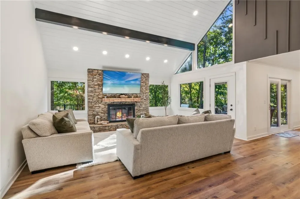 626 Petit ridge dr Big Canoe, GA 30143