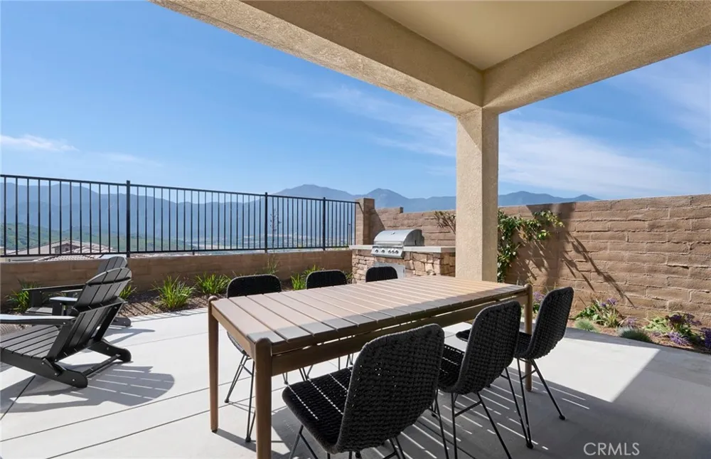11973 Hillsong Drive Corona, CA 92883