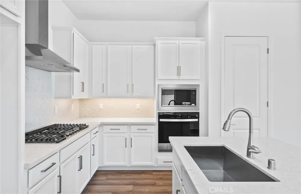 11973 Hillsong Drive Corona, CA 92883