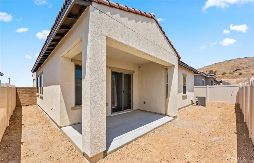 11973 Hillsong Drive Corona, CA 92883