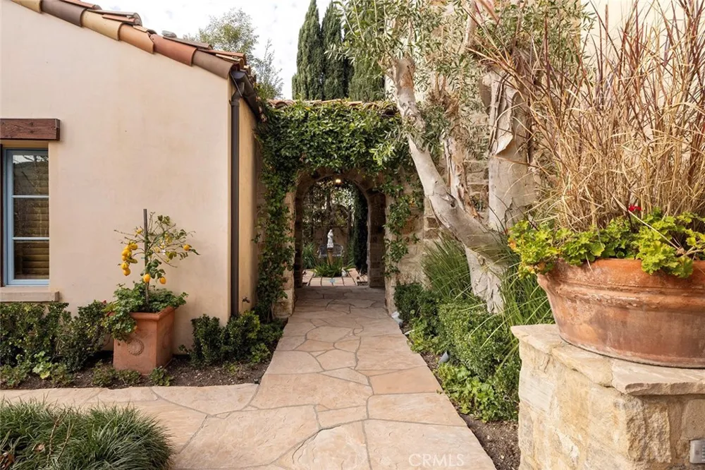 50 Copper Creek Irvine, CA 92603
