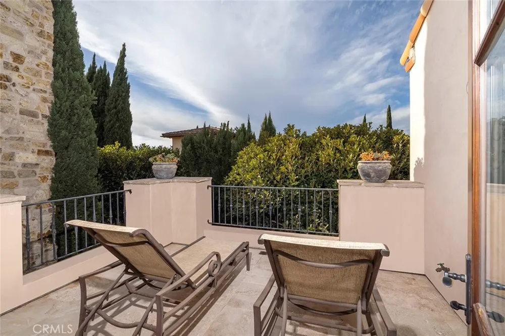 50 Copper Creek Irvine, CA 92603