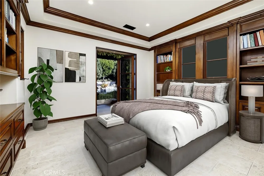 50 Copper Creek Irvine, CA 92603